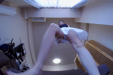 VR] I want to lie on my back and get farts. I want to see farts. I want to see farts. gallery