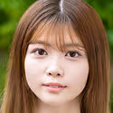 新山ちなつ