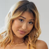 Mina Luxx