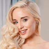 Naomi Woods