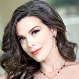 Nicole Vaunt
