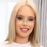 Vivian Lola
