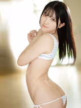 白咲璃音