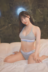 双葉れぇな