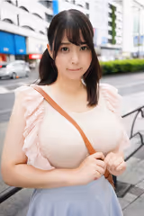 鬼塚もなみ