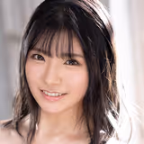 Momo Nanase