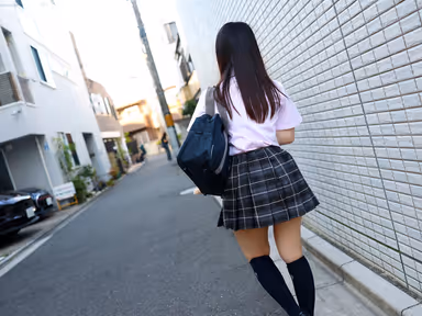 VR] [Chase R**e] Chasing After a Female Student's Thighs While She Was Leaving School, She Couldn't Go Back and Broke Into Her House and R**ed Her Over and Over Again gallery