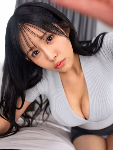 VR] The neighbor's wife was worried about me living alone and decided to take care of me, and I couldn't stop my erection from the close care of the 3cm distance until kissing her. gallery