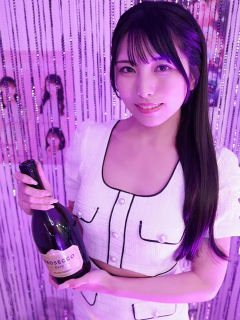 Shiori Kuraki's Face R**e VR - R**ing a Beautiful Face with Nakadashi Sanction and Facial Cumshot While Watching Her Scared Face Struggle with Fear and Pleasure from a Close Distance gallery