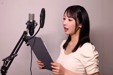 【VR】萌えボイスASMRで人気の激カワ声優がチ○ポでアヘ顔オホ声ケモ声絶叫「ん゛っっほぉぉお゛ぉお゛ぉぉ！イグッイグッイッッグヴゥゥッ！！」唸り喘いでイキ狂いケダモノ淫語連呼キャラ変するまでガン突き中出ししまくった 小野坂ゆいか gallery