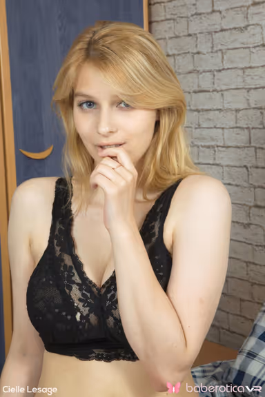 Cielle Lesage has the greatest set of tits and she shows them off in VR gallery