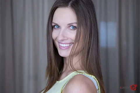 CVF 159 - Obsessed by her Amazing Face gallery