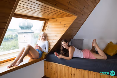 CVR 297 - Horny Before Sightseeing gallery