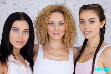 CVR 551 - Lesbian Threesome gallery