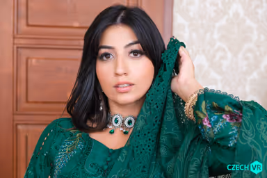 CVR 907 - Pakistani Wife Loves Foreskin gallery