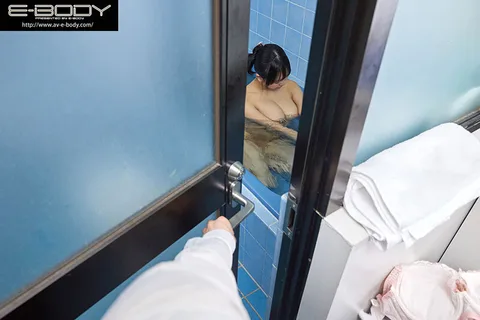 I Lent My Bathroom to a Big-Breasted Tutor and Spied on Her... She Found Out, but Gently Accepted Me and Gave Me a Sloppy-Wet Sexual Intercourse Remedial Lesson Haruka Riri gallery