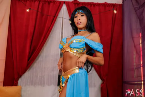 A Scented Undressing gallery