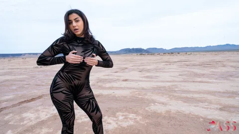 Being Flirtatious in Damascus gallery