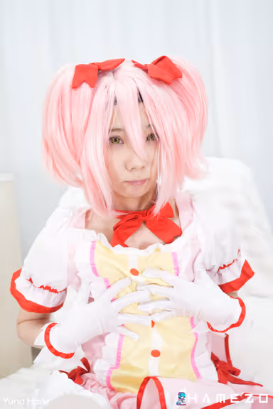 Yuna Haru Loves Acting Like A Bimbo Slut In Porn gallery