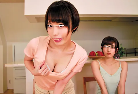 Super Dramatic High Picture Quality. My Serious Younger Stepsister Who's Devoted To Her Studies And My Older Stepsister Who's A Dirty Slut Are Fighting Over My Dick? I Suddenly Have A Slutty Older Stepsister With A Hot Body And A Cute And Serious Younger Stepsister!! Their Personalities Are So Different, You Would Never Think They Were Sisters... But What Does My Older Stepsister Really Think Of Her Younger Sister Who Acts All Serious?... gallery