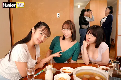 Hey, how about playing doctor in the closet like we used to do? I and my three big-breasted cousins are in the middle of having sex with each other in a small closet! Just outside the closet is a gathering of relatives! I met my cousins who became beautiful and big-breasted after a long time, and other relatives... gallery