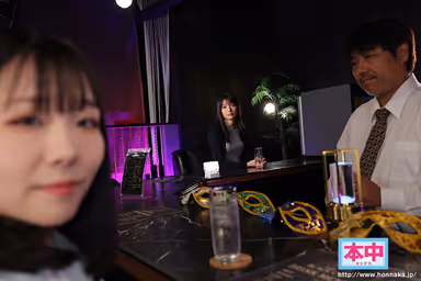 VR] Izuki Yukimura and a Beautiful Older Lady She Met at Her First Hap Bar gallery