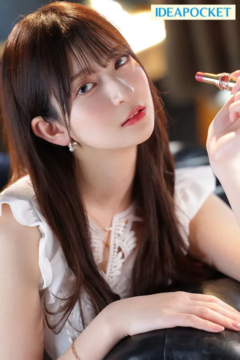 8KVR - Lascivious Woman's Sex with Velvety Kisses and Saliva All Over - Sakura Wakana gallery