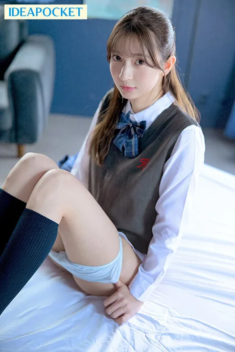 In exchange for a college recommendation, I turned my student into a Nakadashi pet, a beloved character that all the boys in the school adored. gallery