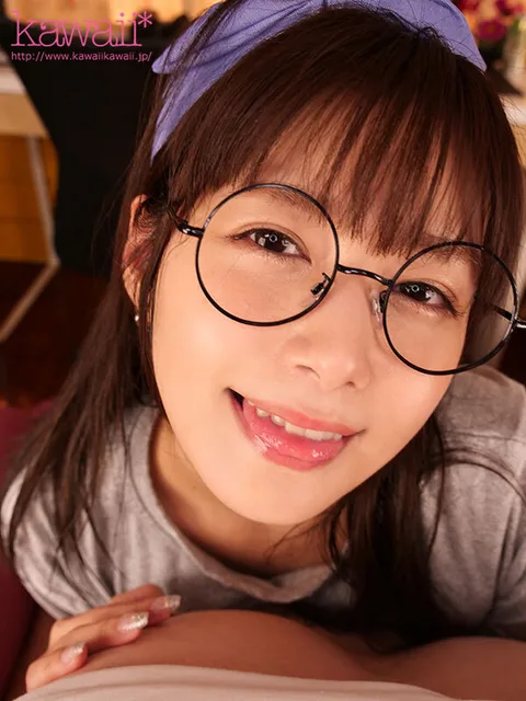 I'm an Assistant to Erotic Manga Artist 'Konpika-sensei' and I'm Being Used as a Toy for Her in Her Atelier by Offering My Penis to Her at Night for Erotic Material Verification. Hikaru Konno gallery