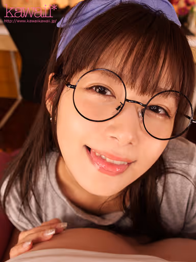 VR] I'm an Assistant to Erotic Manga Artist 'Konpika-sensei' and I'm Being Used as a Toy for Her in Her Atelier by Offering My Penis to Her at Night for Erotic Material Verification. Hikaru Konno gallery