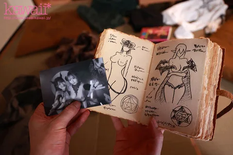 When I was cleaning up my grandpa's house, a seal was broken and a whore succubus was summoned, and she was made to have an adulterous mala by her lewd juices, and 15 shots of sperm were squeezed by a thick press between her big tits. gallery