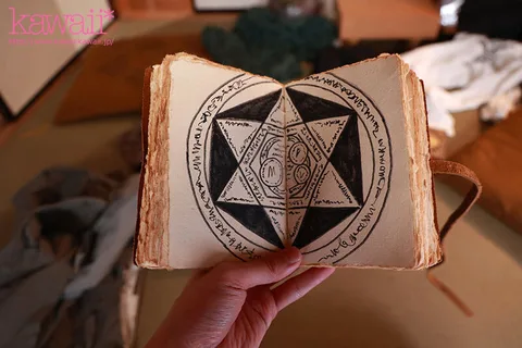 When I was cleaning up my grandpa's house, a seal was broken and a whore succubus was summoned, and she was made to have an adulterous mala by her lewd juices, and 15 shots of sperm were squeezed by a thick press between her big tits. gallery