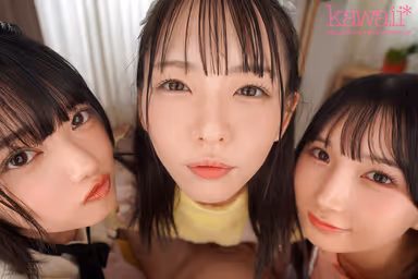 【VR】顔面特化×ベロキス×ハーレム痴女っ娘（こ） 顔面優勝すぎる姪っ子3姉妹の幼つるまんにありったけの精子ドピュッドピュッドピュッ 西元めいさ 八坂凪 由良かな gallery