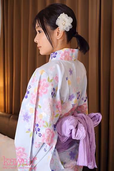 VR] I invited Koika (Sukipi), who is shy, soft-spoken, and weak at guessing, to a fireworks display, and she shook her head and went into the love hotel on a spur of the moment. gallery