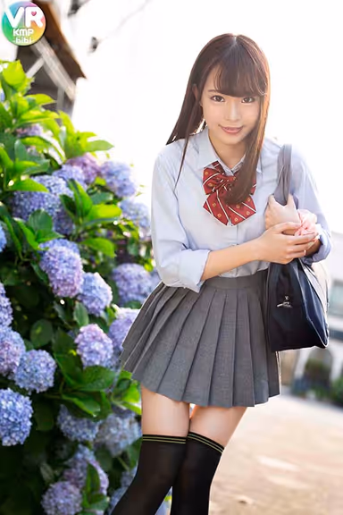 VR - What Happened The Other Day - Short Skirts And Long Socks - A Beautiful Horny Devil In Uniform Gets All Excited And Comes Onto Me - Suzumi Honoka gallery