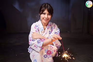 [VR] Yukata Kimonos, Fireworks, And Car Sex. Sena Asami gallery
