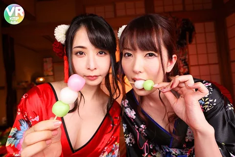 W Hanakai Special - Ellie Akira and Yui Hatano gallery