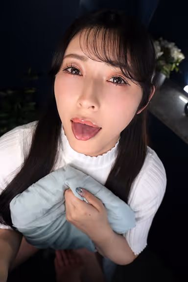 [VR] A non-penetrating masturbator that lets you cum inside a long skirt as much as you want—a convenient body to use only when you don't have a girlfriend gallery