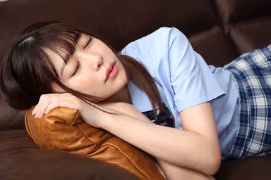 [VR] Wanting A Wet French Kiss Out Of Nowhere. Amazing Temptation With Tease After Tease From My Step-sister, Leading To Sweet French Kissing. Hinako Mori gallery