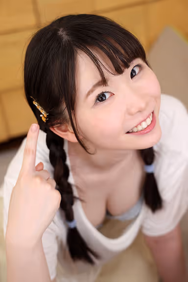 [VR] The neighbor's daughter who is too much embraced comes to me without a bra. I'm defenseless because I want to be hugged, okay?" The Chibi Girl Seduction of the Erection Inevitable - Kozue Fujita gallery