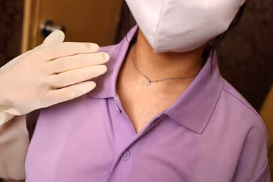 VR] I'm a love-hotel cleaner who can't resist the big tits of a sweet, junior, sweaty, and big-breasted senior who makes me feel like I'm not doing my job, and I get fucked over and over again during my part-time job. gallery