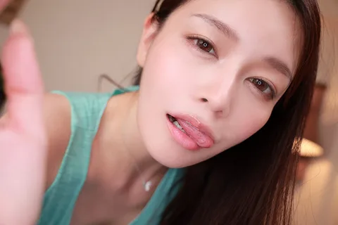 Mary Tachibana - Super Gentle Older Girlfriend Who Pampered Me with a Superior Blowjob for My Premature Ejaculation gallery