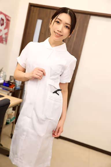 VR] A Senior Nurse Who Takes Good Care of Me Who Keeps Failing, Makes Me Feel Superior and Gives Me Compliment Killing SEX - Nami Togawa gallery