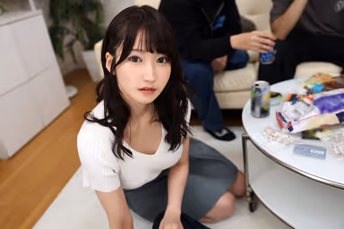 VR] The night I missed the last train and stayed over at the house of a senior at my part-time job... She showed me her unprotected figure after taking a bath and let me have sex with her while squeezing her bowl-shaped tits, which I couldn't resist anymore. Shiori Yomoto gallery