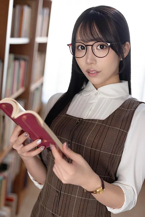 The study of lewd language by a sullen girl in the Faculty of Literature. She traces the obscene sentences of pure literature with her professor and whispers lewdly to awaken her hidden eroticism. Erika Ozaki gallery