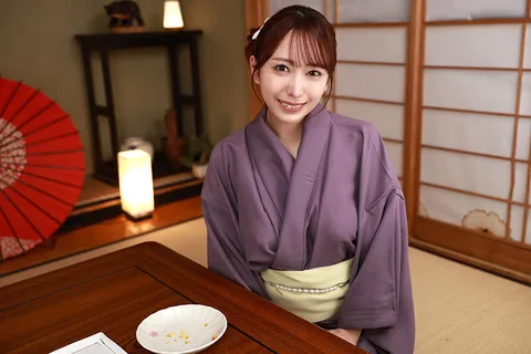 The vulgar reverse nighttime sex of a cock-sucking landlady with a fetish for cum. The unusually economical one-man travel plan was a lewd trap to devour male customers' cocks in place of their impotent husbands. Mizuki Yayoi gallery