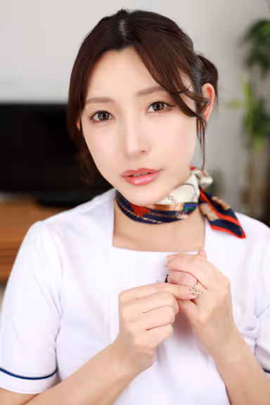 [VR] "I'm sexless..." - Esthetician Kana Morisawa Seduces You with Her Melting Whispers and Moist Oil Treatment, Making You Forget That She's Your Friend's Wife and Convincing You to Smell Penetration gallery