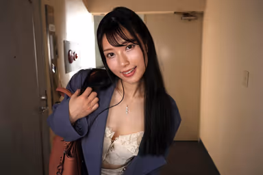 VR] Sperm shows its face and is stopped. This is the result of the 50th time of the main appointment. The Delicatessen Girl who guarantees 'feel good' and the play of semen predation. Rie Miyagi gallery