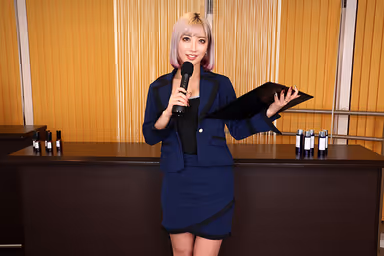 VR] A Ponzi Scheme Enlisted by Four Gals is Actually a Harem Heaven of Getting Fucked! Captured harem blowjob from seminar AIKA Akari Niimura Sarina Momonaga Himari Kinoshita gallery