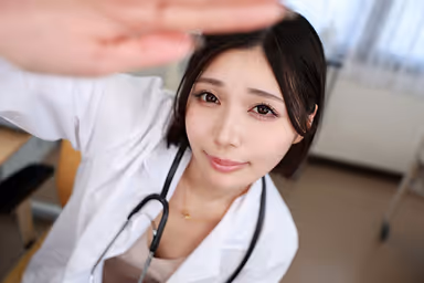VR] A Surge of Teachers Who Repeatedly Engage in Lewd Raw Sex with Lewd Infirmary Teachers Pray Mano gallery